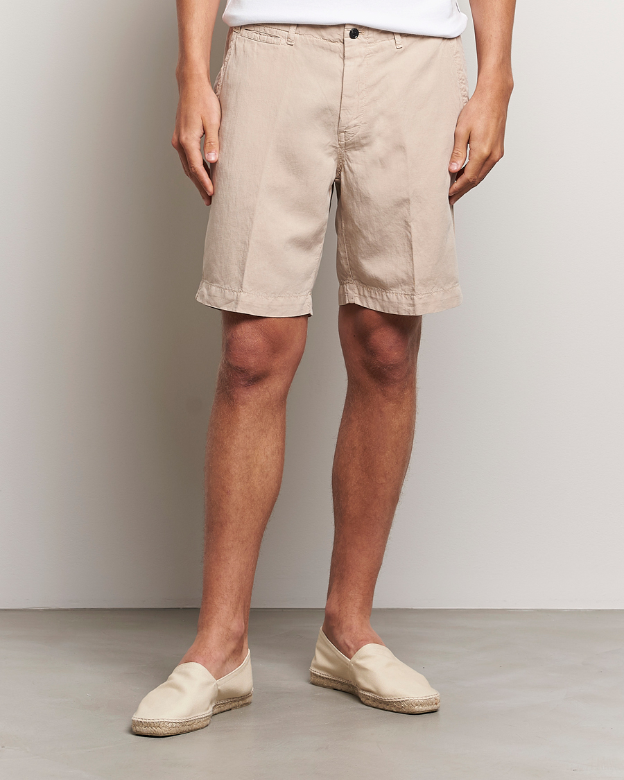 Herr | Shorts | Oscar Jacobson | Poggio Washed Linen Shorts Beige