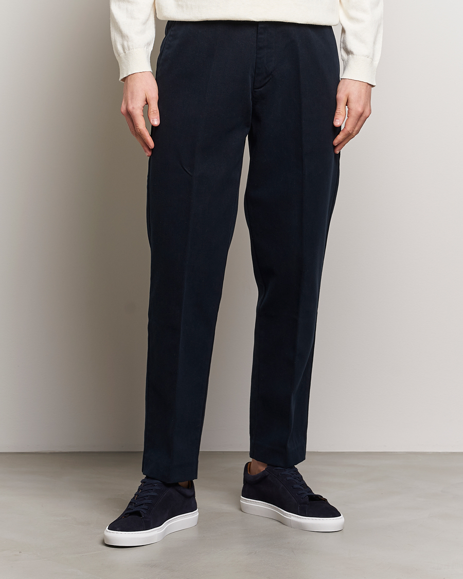 Herr | Uddabyxor | A Day\'s March | Miller Cotton/Lyocell Trousers Navy