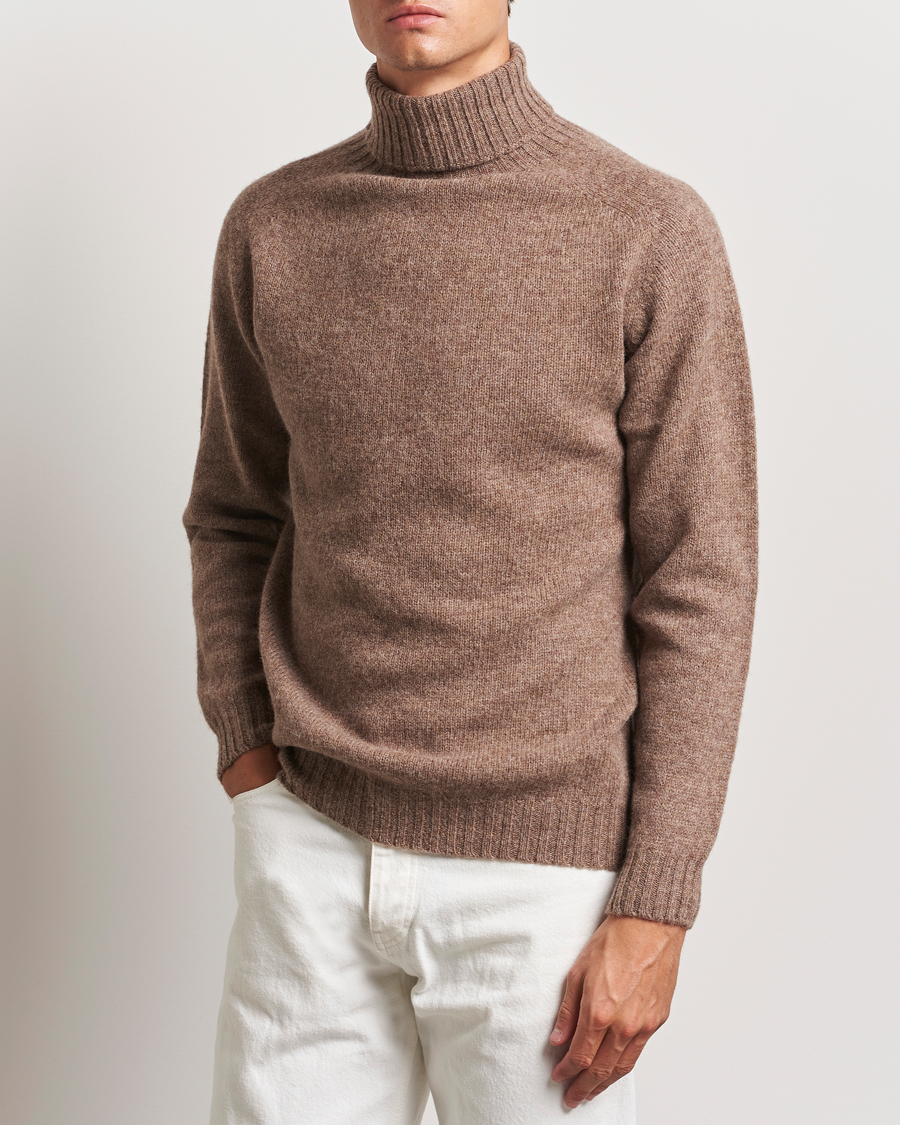 Herr | Tröjor | Harley Of Scotland | Supersoft Lambswool Rollneck Nutmeg Brown