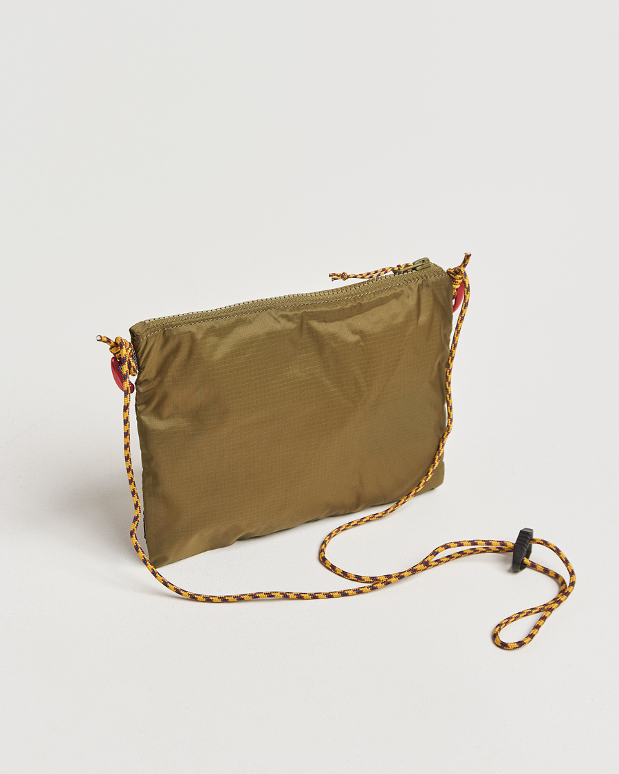 Herr |  | Klättermusen | Algir Accessory Bag Medium Olive