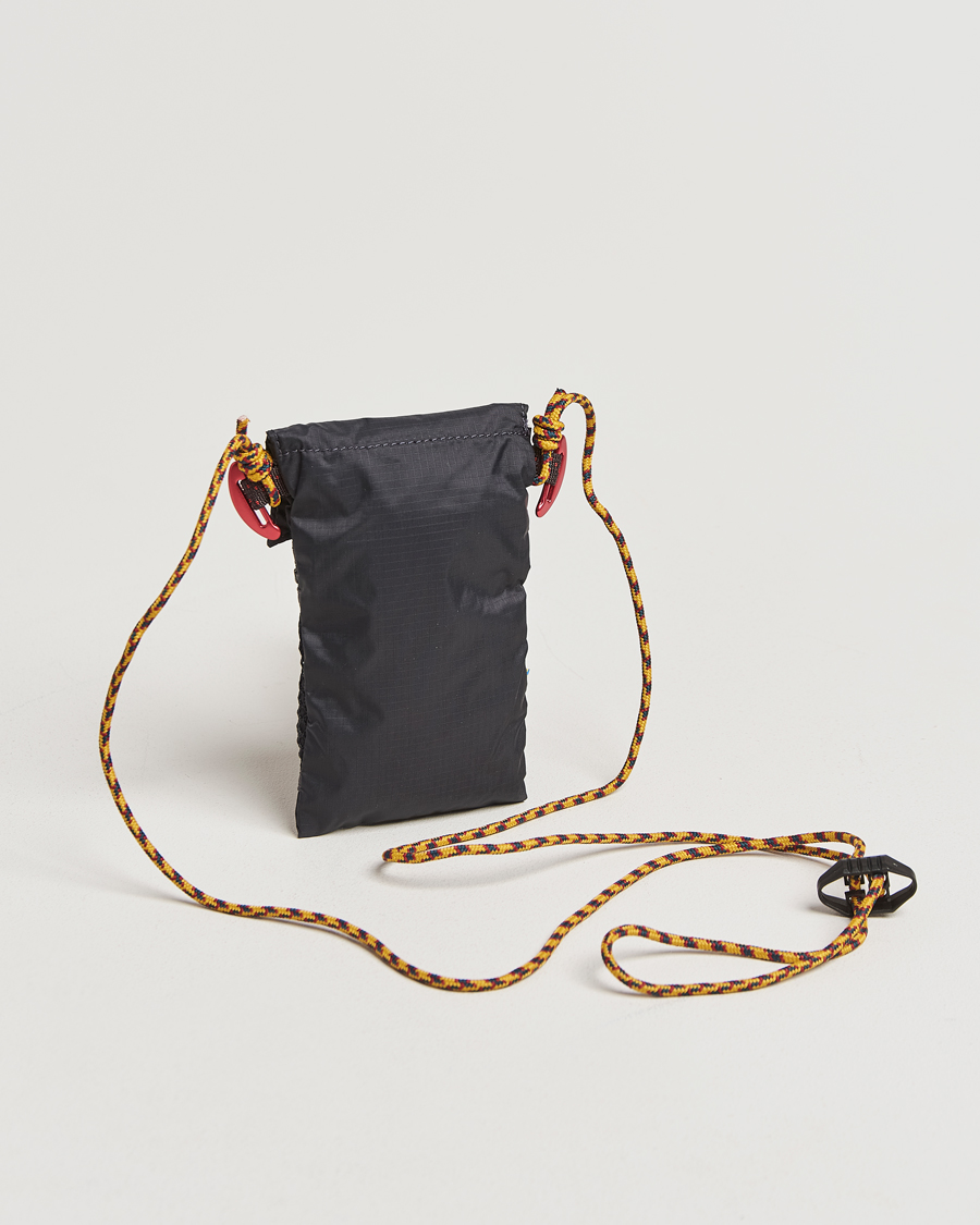 Herr |  | Klättermusen | Algir Lanyard Pocket Bag Raven