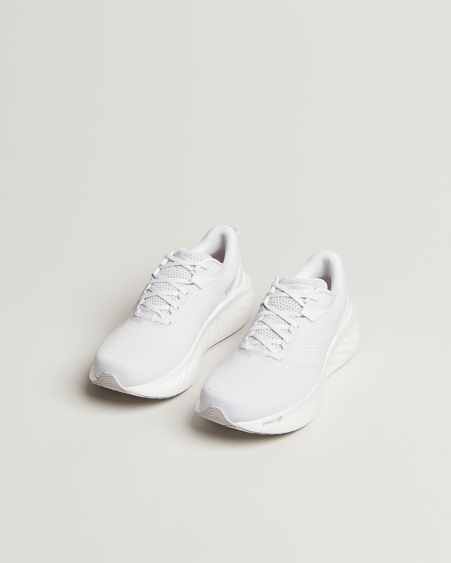 Herr |  | Saucony | Triumph 22 Running Sneaker White