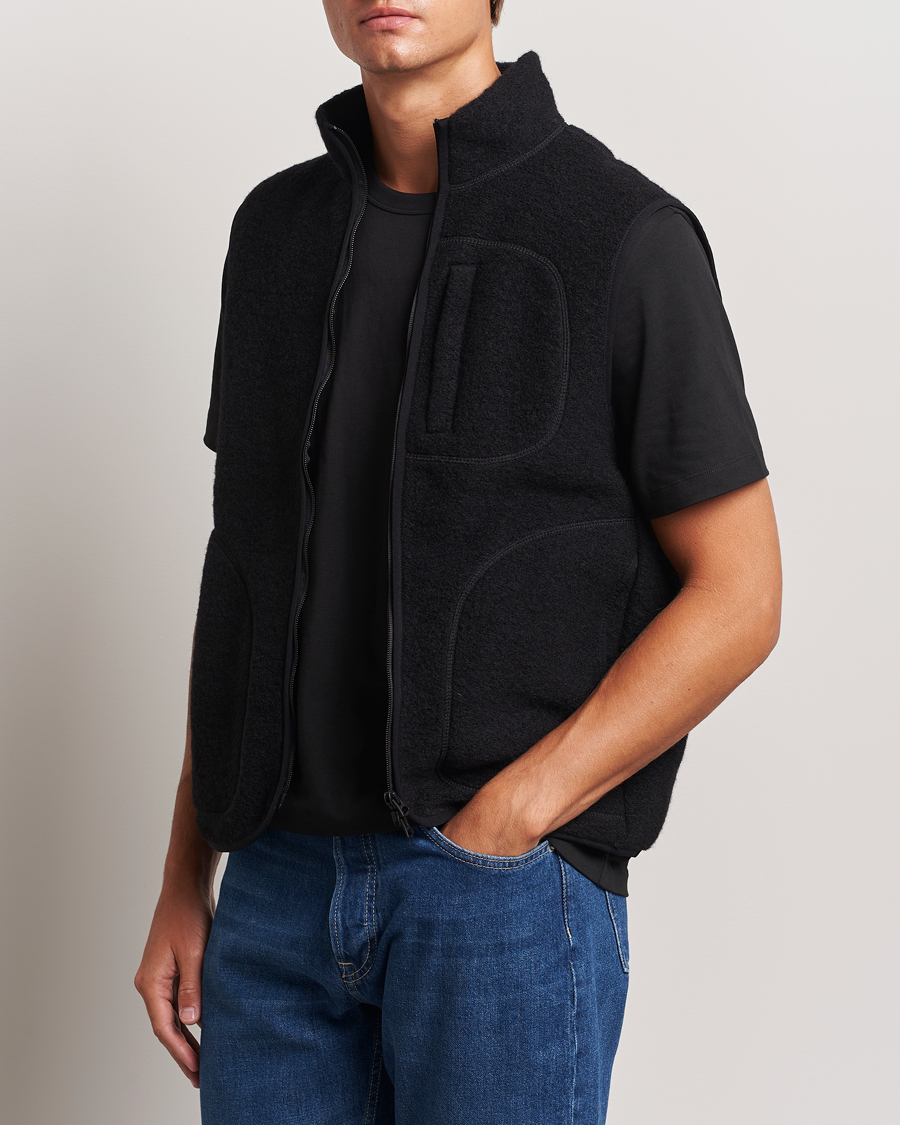 Herr | Business & Beyond - Casual | J.Lindeberg | Duncan Wool Fleece Vest Black