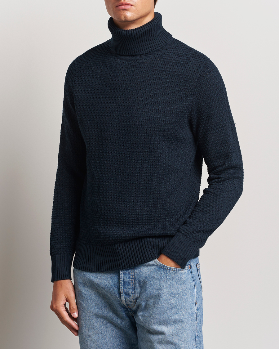 Herr | Business & Beyond - Casual | J.Lindeberg | Olivero Structure Cotton Turtleneck Navy