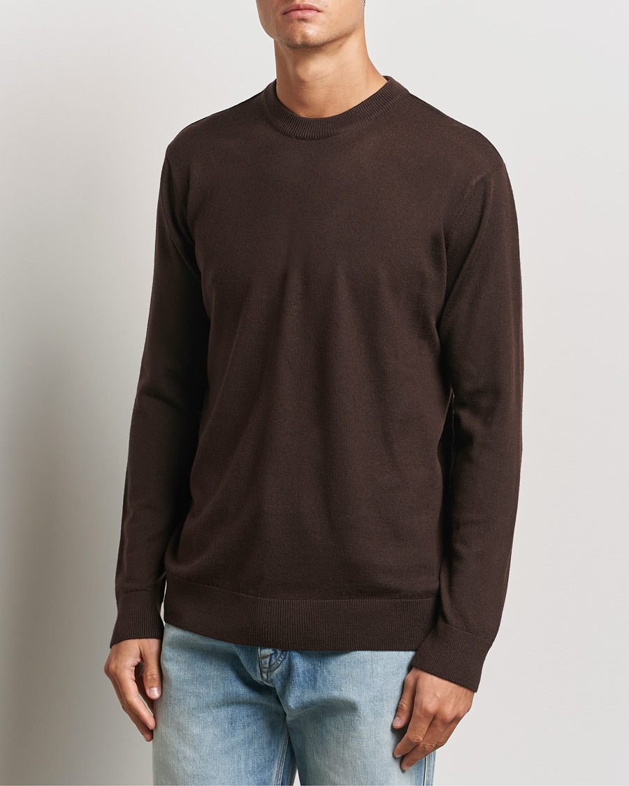 Herr | Pullover rundhals | KnowledgeCotton Apparel | Regular Merino Knit Crew Neck Brown