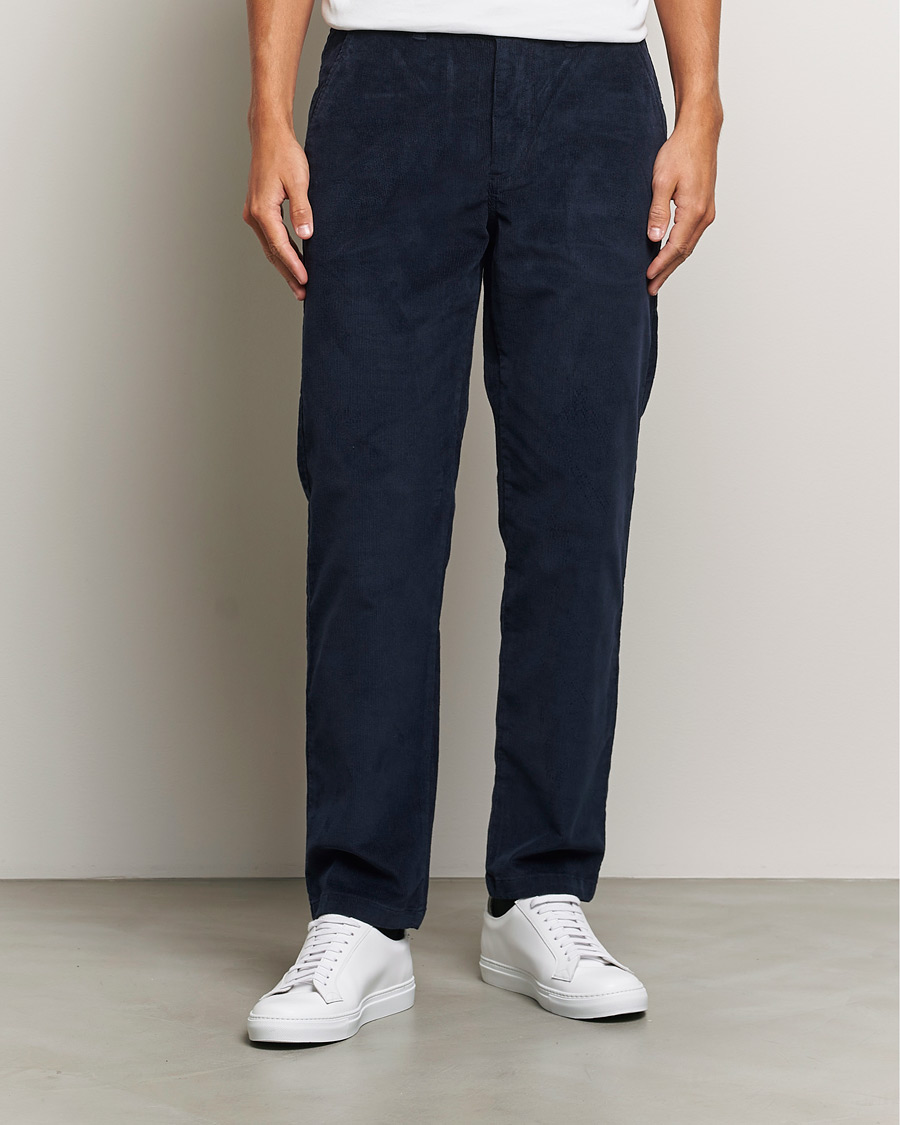 Herr | Manchesterbyxor | KnowledgeCotton Apparel | Chuck Regular Cord Trousers Navy