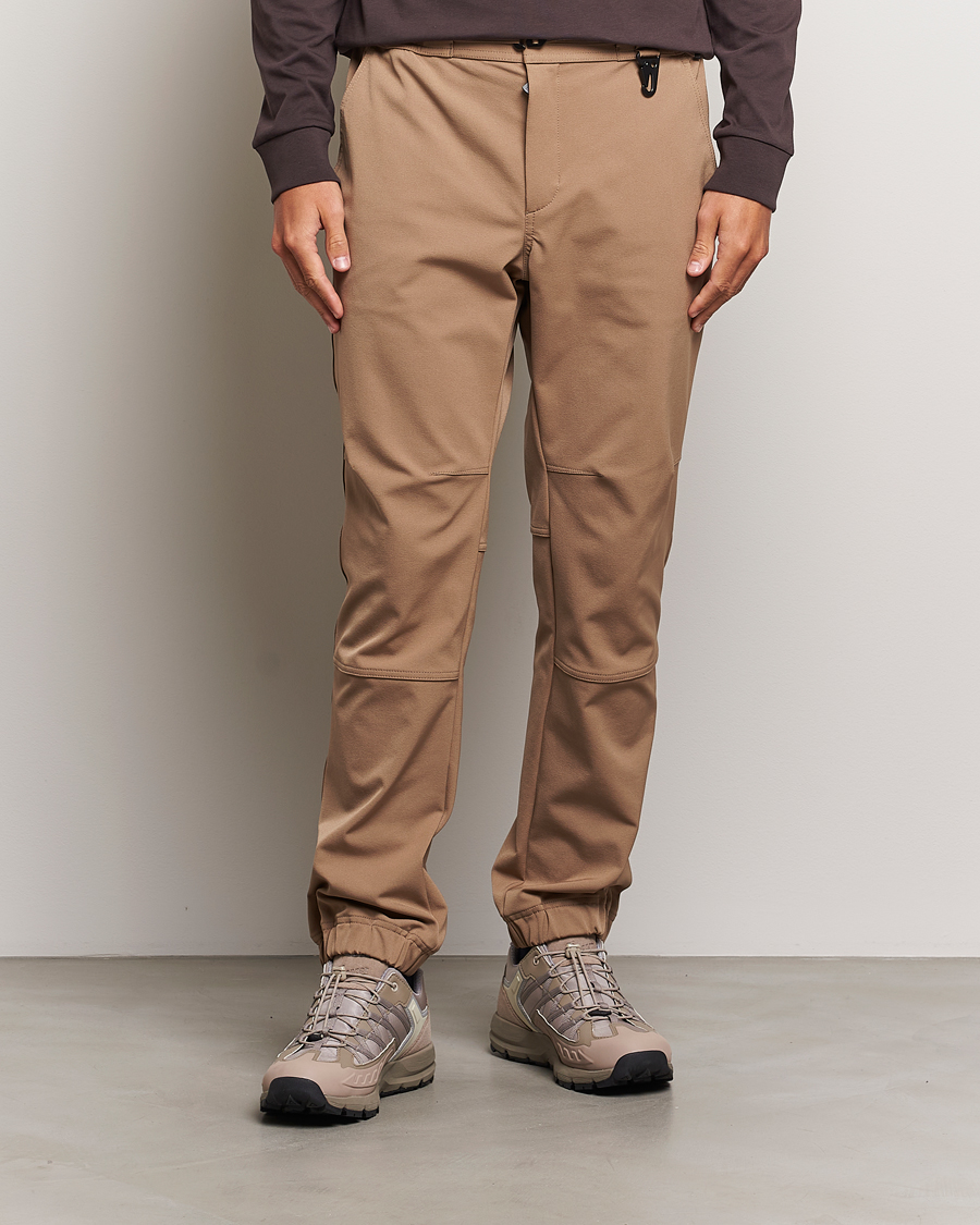 Herr | Funktionsbyxor | Moncler Grenoble | Belted Tech Pants Beige