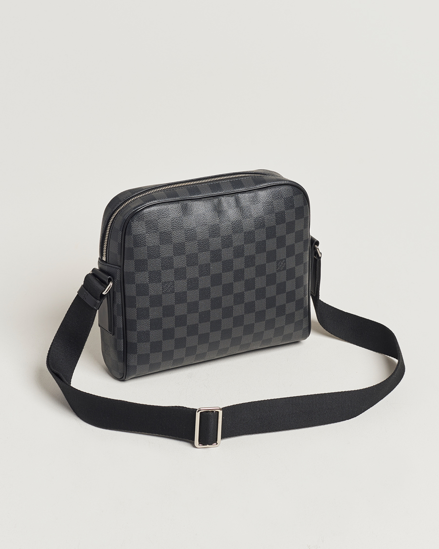 Herr |  | Louis Vuitton Pre-Owned | Dayton Reporter MM Damier Graphite 