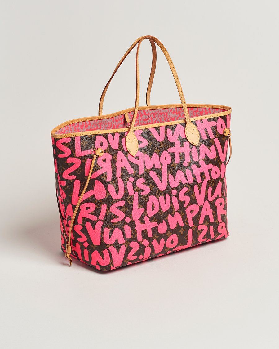Herr | Gifts for Her | Louis Vuitton Pre-Owned | Neverfull GM Graffiti Monogram 
