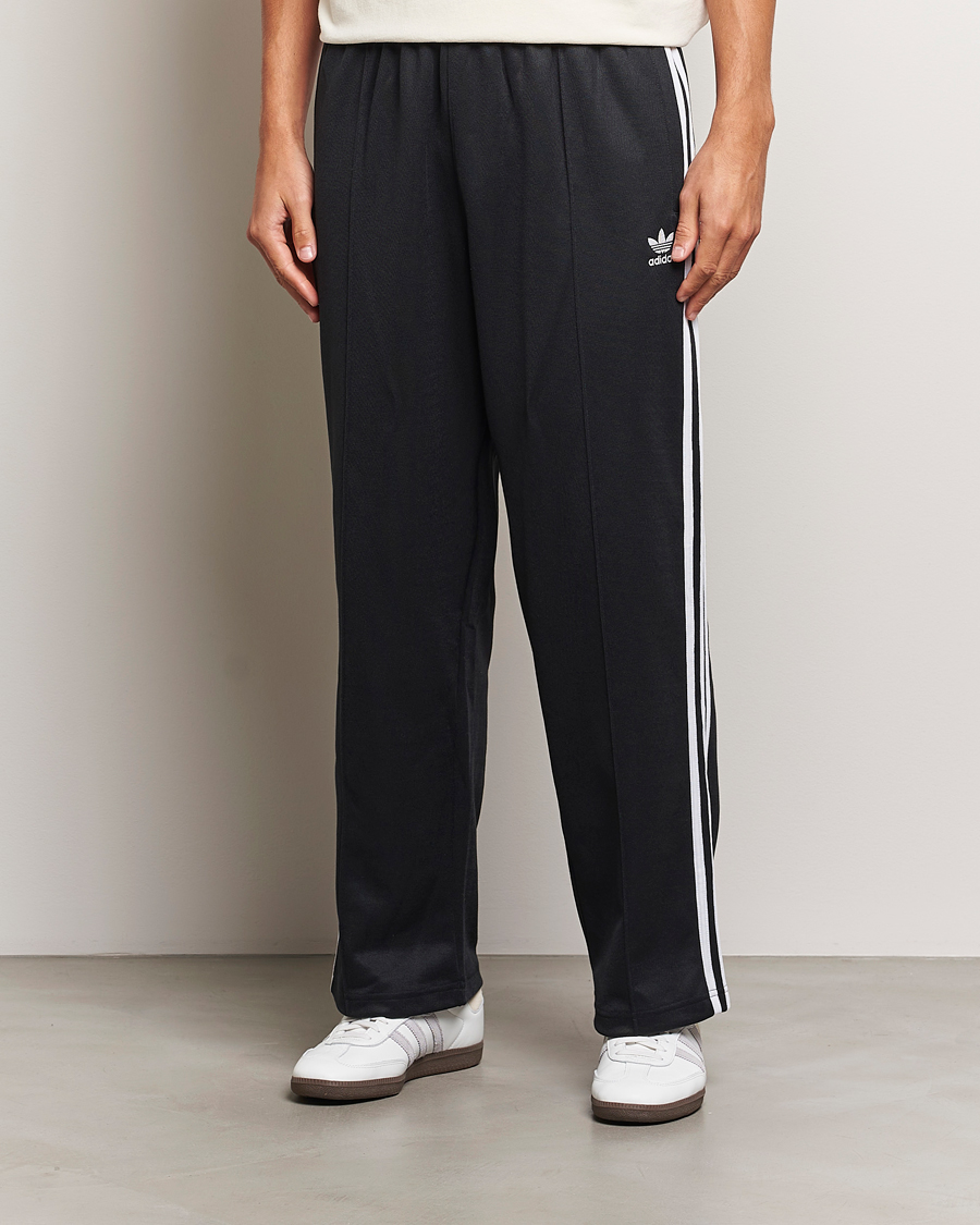 Herr |  | adidas Originals | Firebird Baggy Pant Black