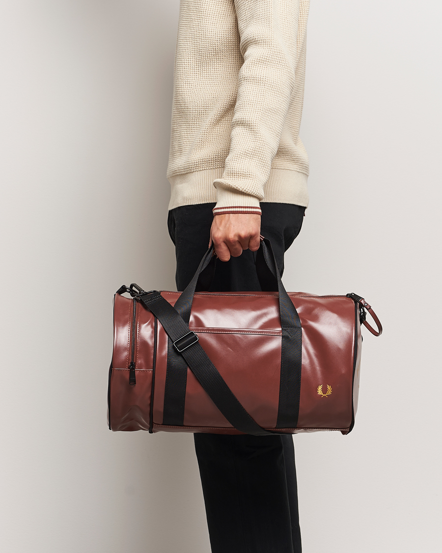 Herr |  | Fred Perry | Tonal Classic Barrel Bag Whiskey Brown