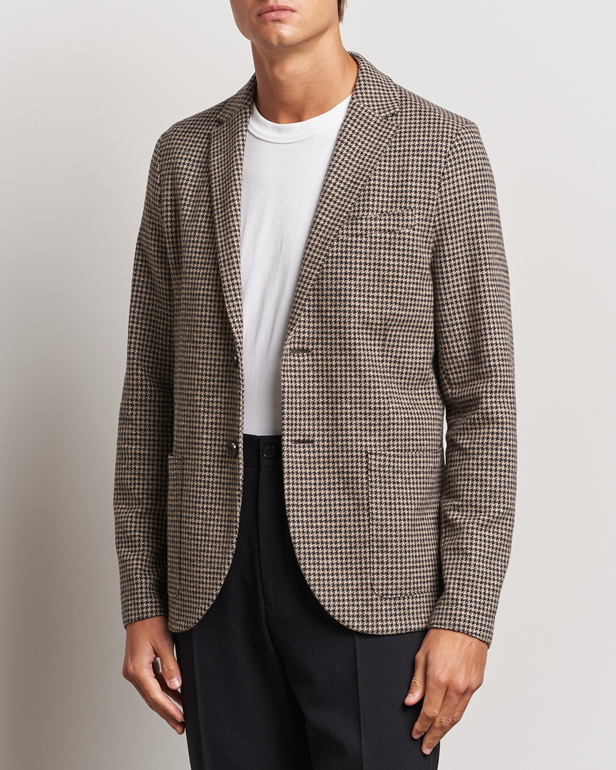 Herr |  | Harris Wharf London | Two Button Houndstooth Blazer Beige