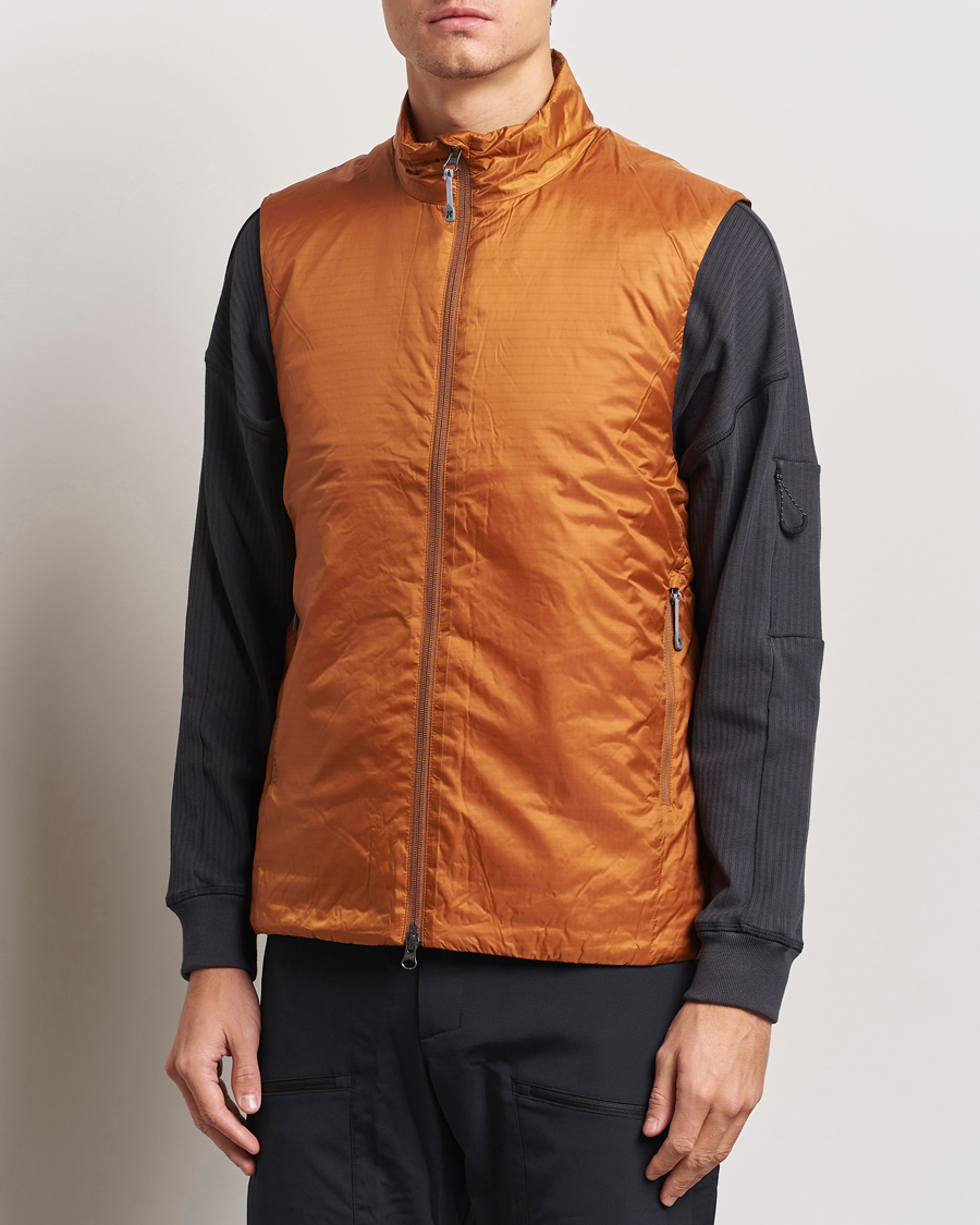 Herr |  | Houdini | Dunfri Primaloft Padded Vest Rust Brown