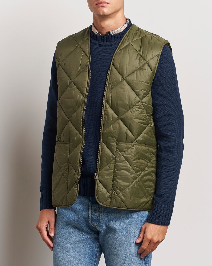 Herr |  | Barbour Lifestyle | Large Box Quilted Liner Fern