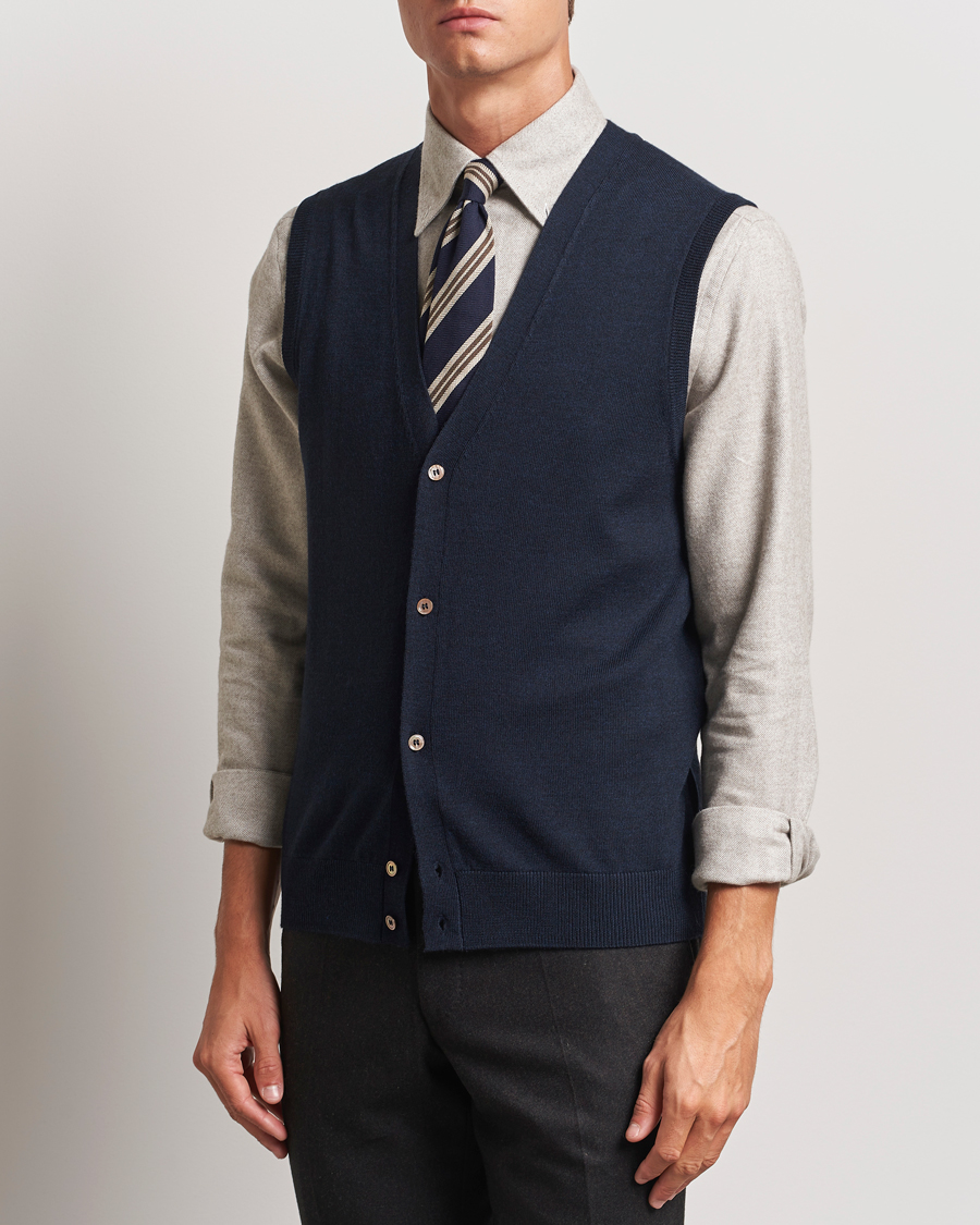 Herr |  | Morris | Merino Slipover Vest Navy