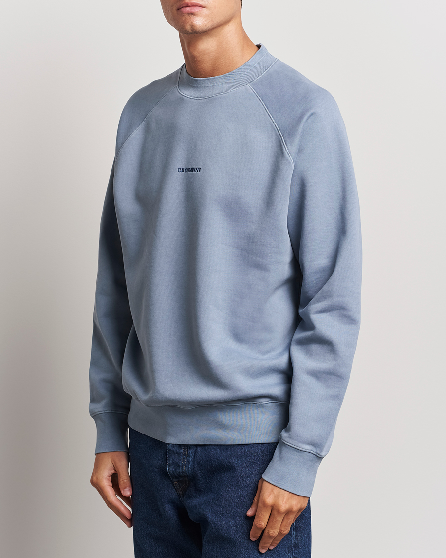 Herr |  | C.P. Company | Brushed Emerized Fleece Sweatshirt Light Blue