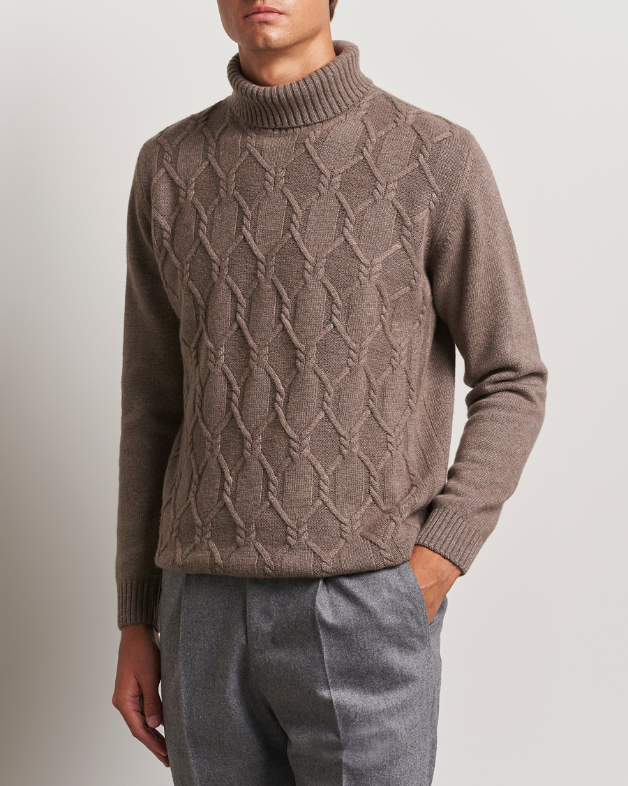 Herr |  | Oscar Jacobson | Salomon Heavy Knitted Cable Rollneck Light Brown