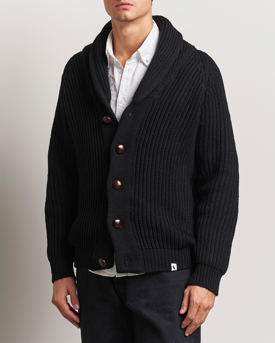 Herr |  | Peregrine | Wilkinson Ribbed Wool Cardigan Black