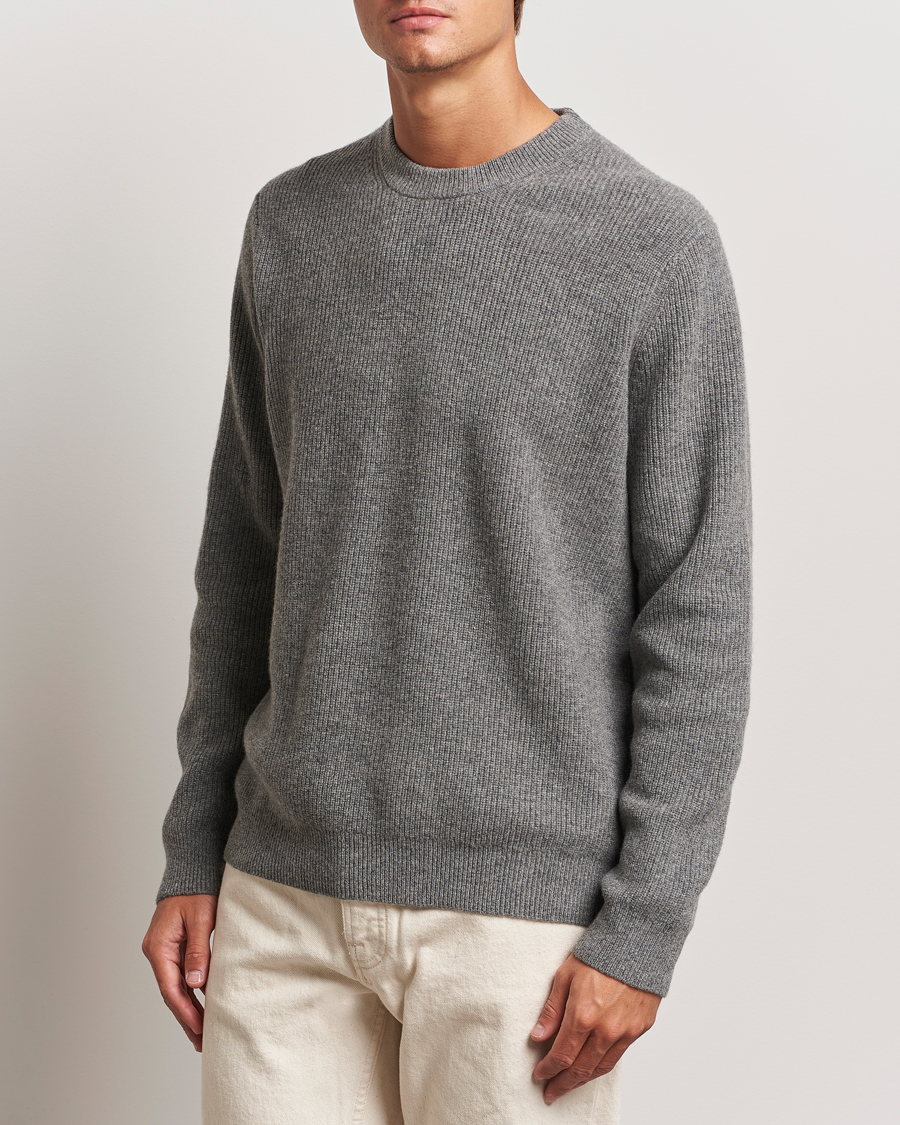 Herr |  | Samsøe Samsøe | Isaks Knitted Crew Neck Dark Grey Melange