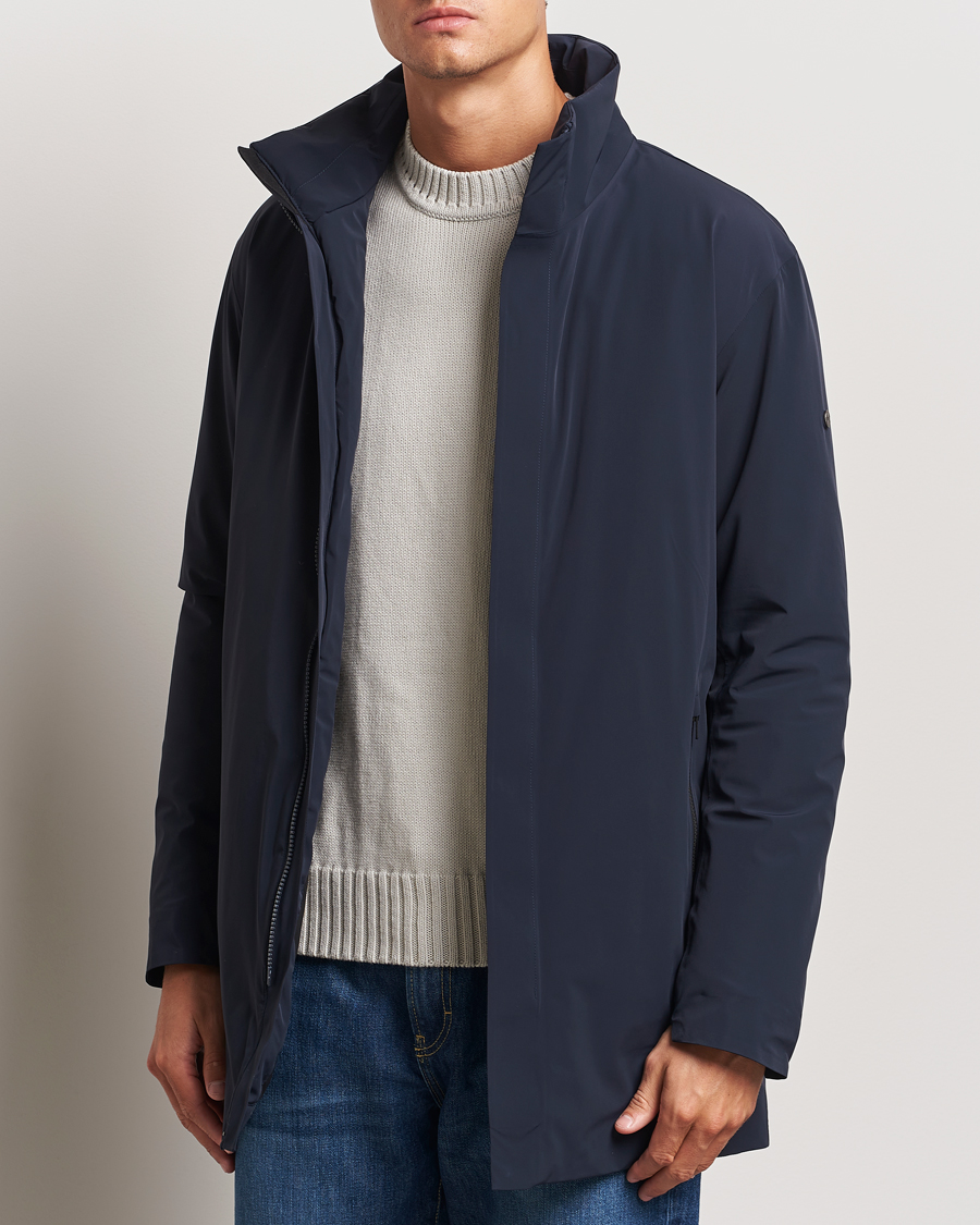 Herr |  | Scandinavian Edition | Town II Waterproof Lightweight Coat Midnight Blue