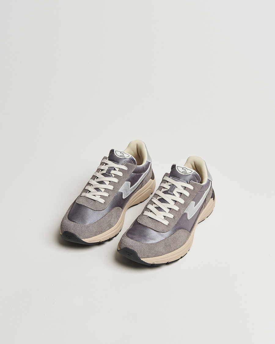 Herr |  | Stepney Workers Club | Osier S-Strike Runner Sneaker Dark Silver