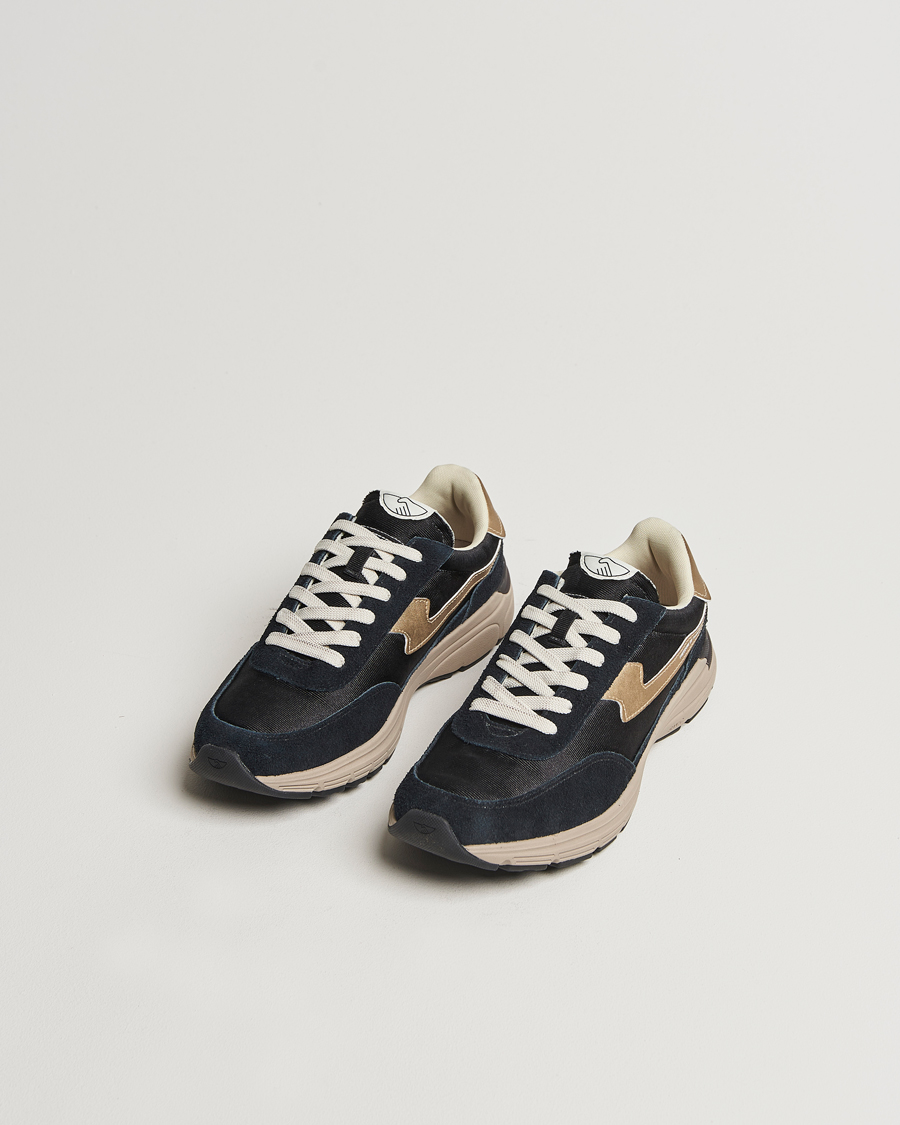 Herr |  | Stepney Workers Club | Osier S-Strike Runner Sneaker Black Gold