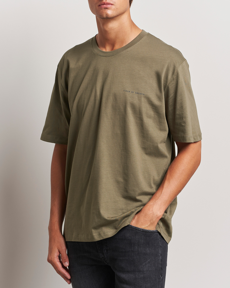 Herr |  | Tiger of Sweden | Pro Cotton Logo T-Shirt October Sage