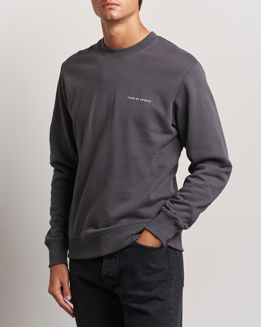 Herr |  | Tiger of Sweden | Emerson Crew Neck Sweatshirt Charcoal