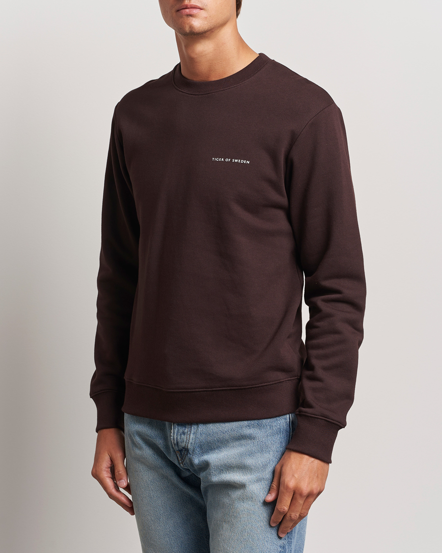 Herr |  | Tiger of Sweden | Emerson Crew Neck Sweatshirt Dark Chocolate