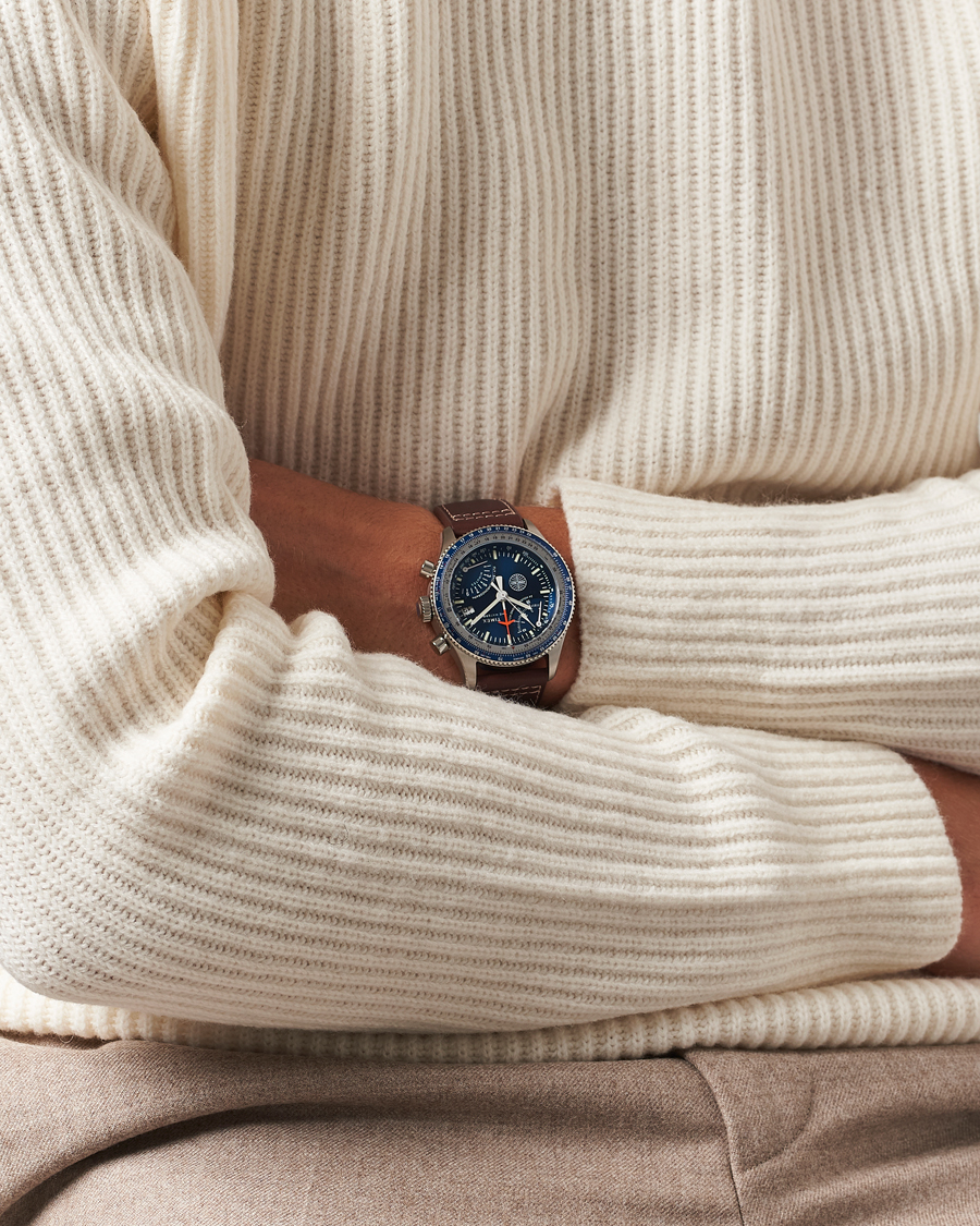 Herr |  | Timex | Pan Am Flyback Chronograph 43mm Blue Dial