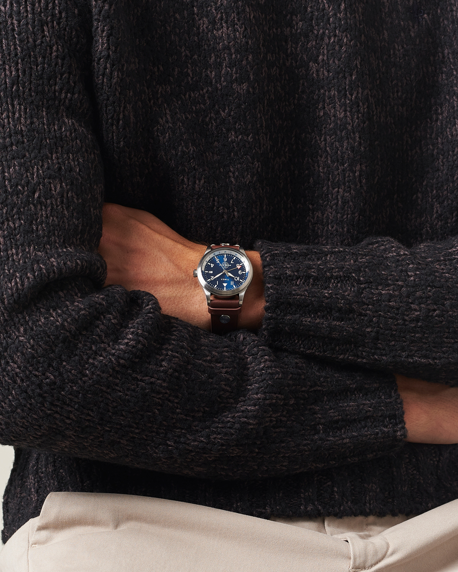 Herr |  | Timex | Pan Am GMT Stainless Steel 39mm Blue Dial