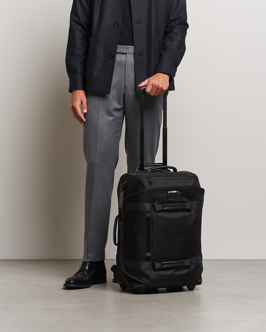 Herr |  | TUMI | Alpha Bravo Wheeled Duffle Black