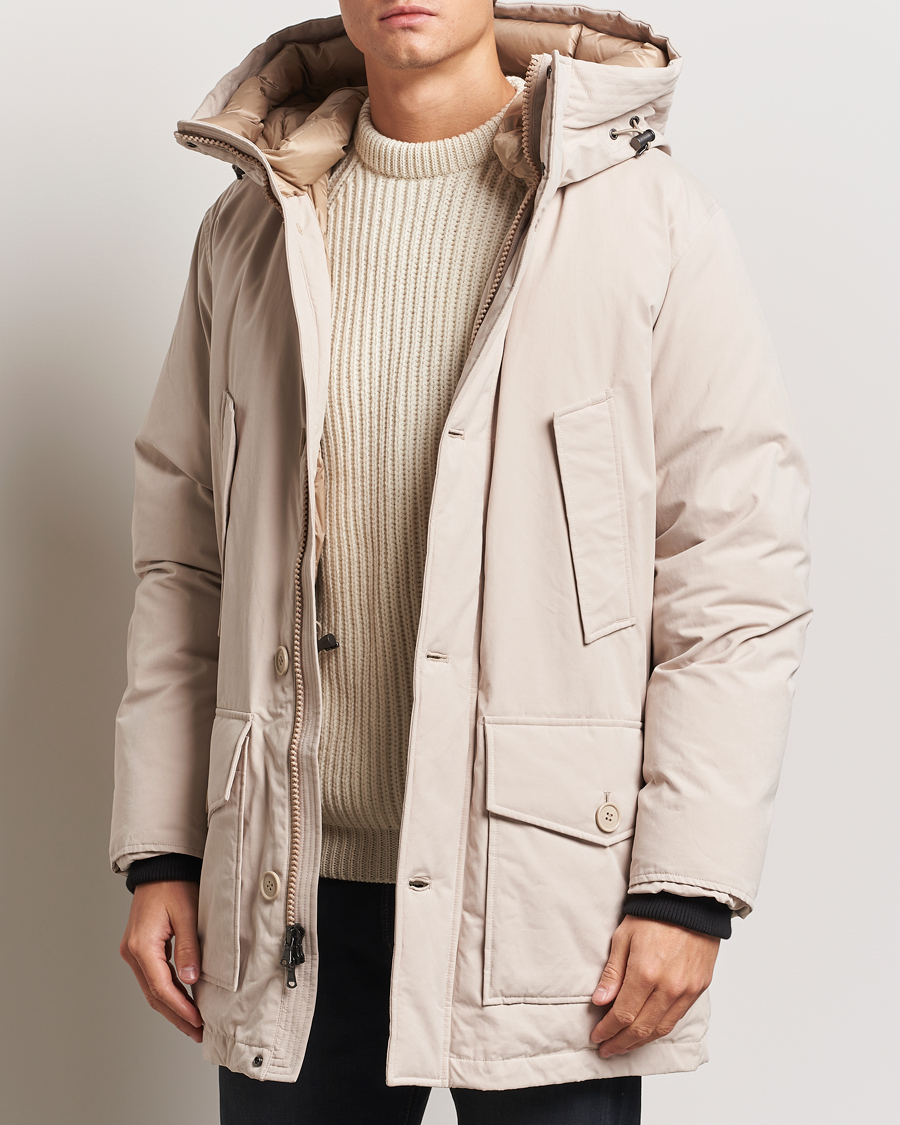 Herr | Klassiska jackor | Woolrich | Peached Cotton Arctic Parka Oxford Tan