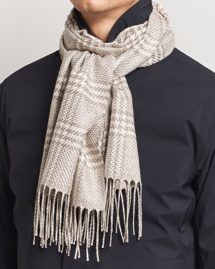 Herr |  | Piacenza Cashmere | Cashmere/Silk Houndstooth Scarf Light Beige