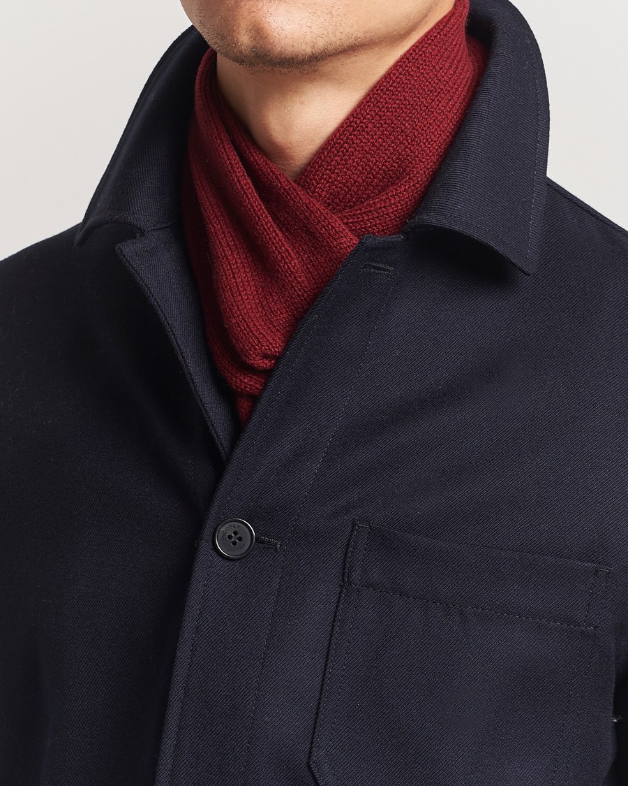 Herr |  | Piacenza Cashmere | Short Loop Cashmere Scarf Burgundy