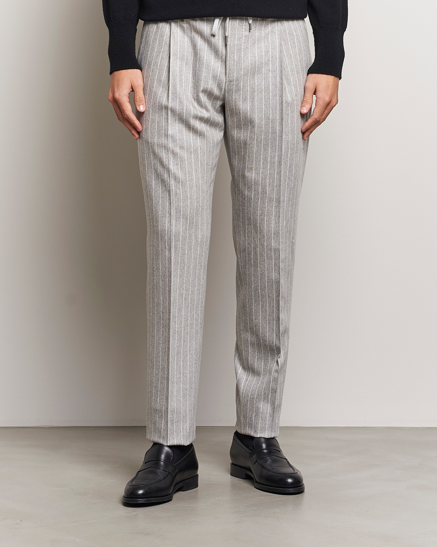 Herr |  | PT01 | Slim Fit Wool/Cashmere Drawstring Trousers Light Grey 