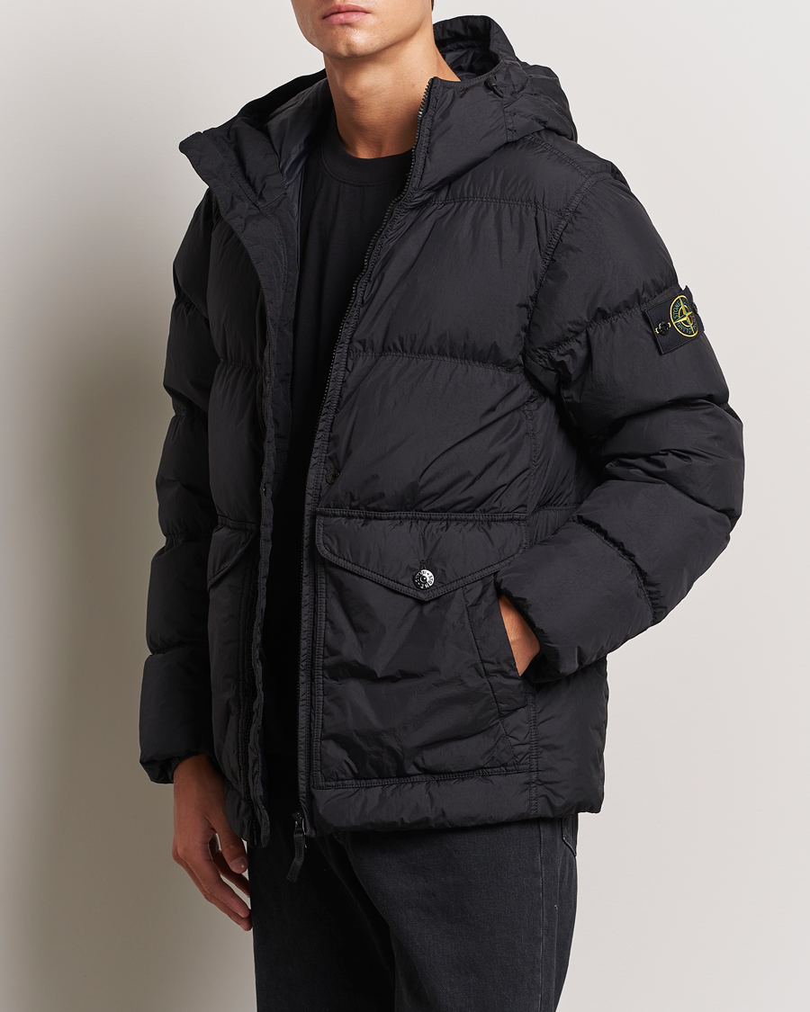 Herr | Dunjackor | Stone Island | Garment Dyed Recycled Nylon Down Hooded Jacket Black