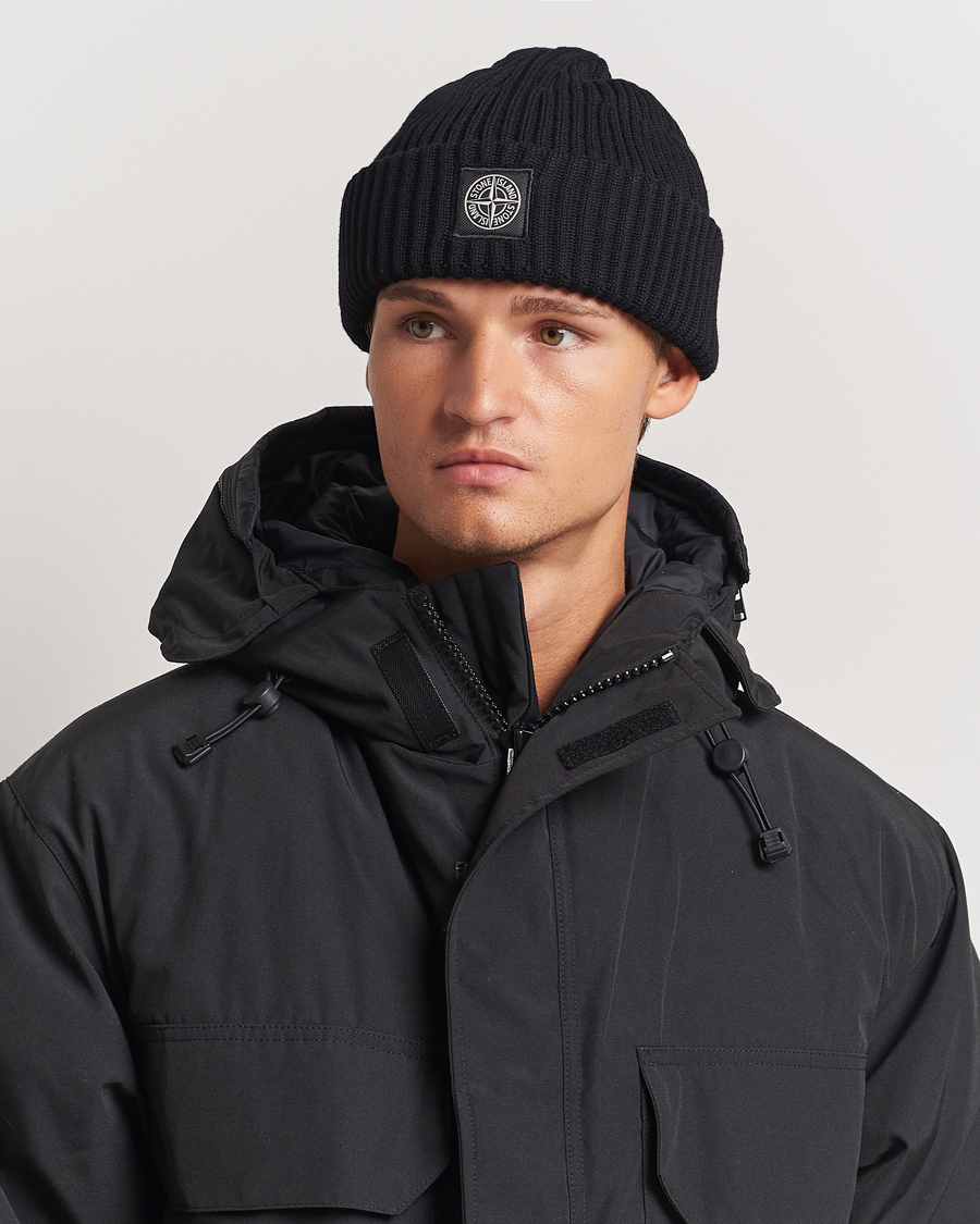 Herr | Mössor | Stone Island | Full Rib Wool Beanie Black