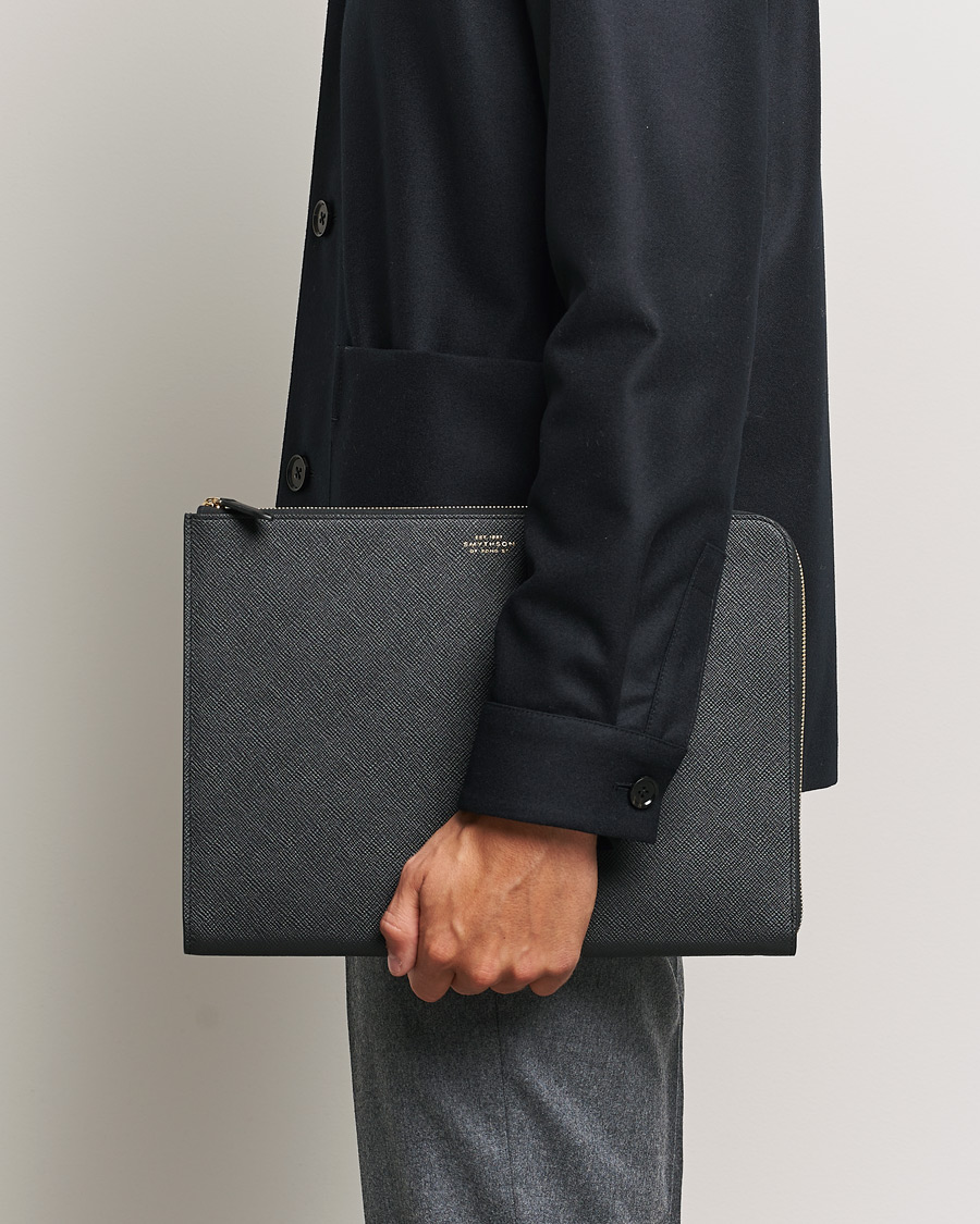 Herr |  | Smythson | Panama Small Laptop Case Black