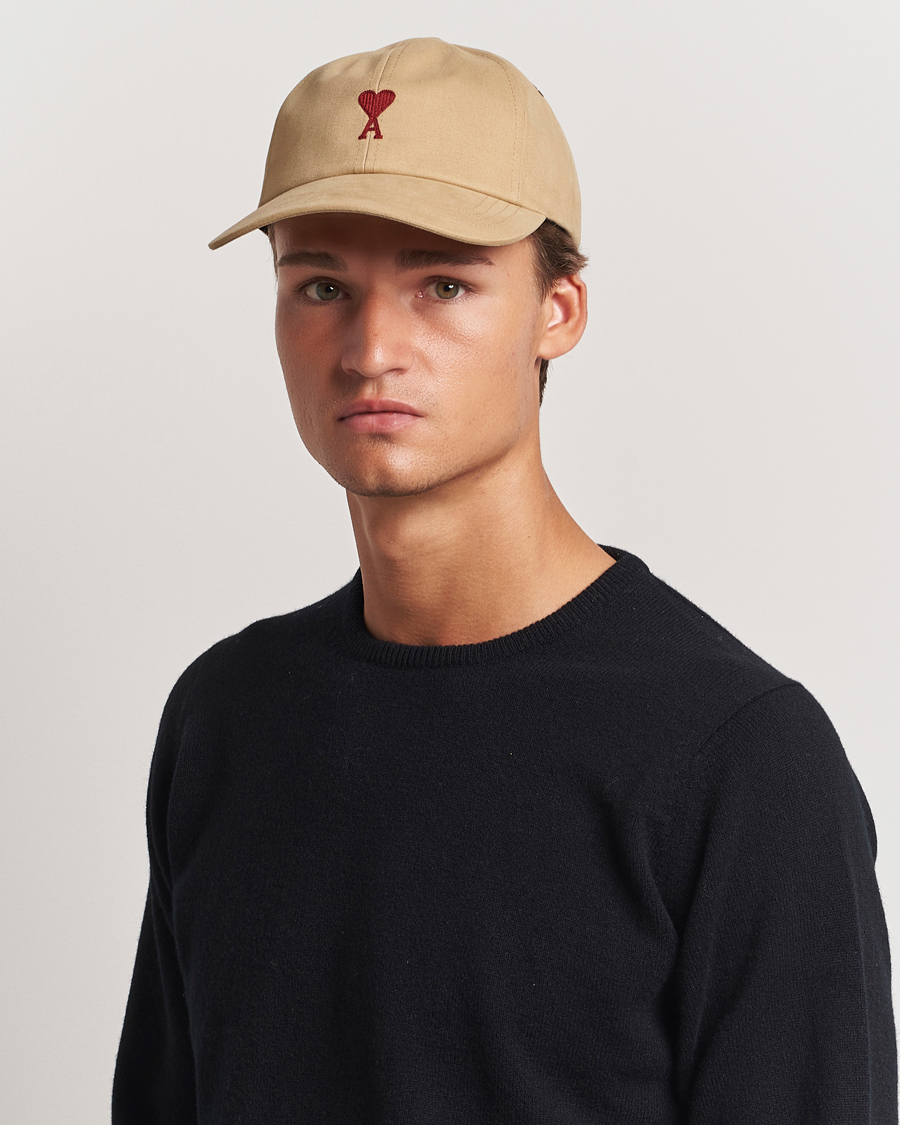 Herr |  | AMI | Heart Logo Cap Sand