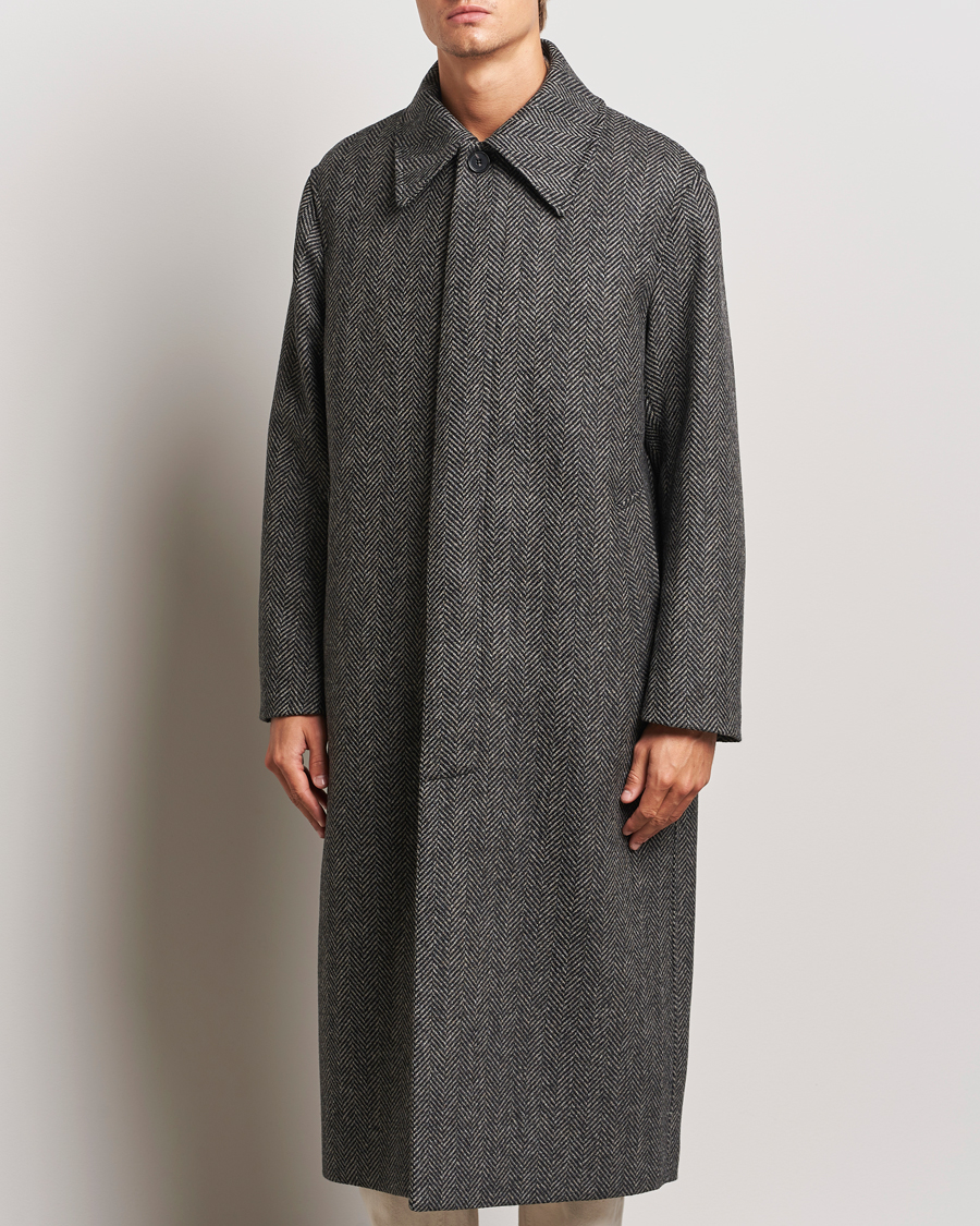 Herr |  | Sunflower | Herringbone Wool Coat Antracite