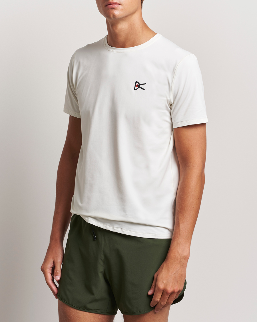 Herr |  | District Vision | Lightweight Short Sleeve T-Shirt Lunar White