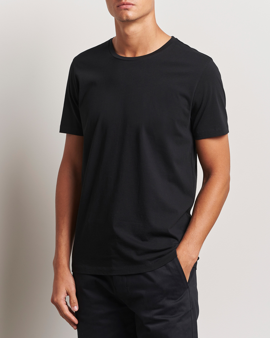 Herr |  | A Day\'s March | Lightweight T-Shirt Black