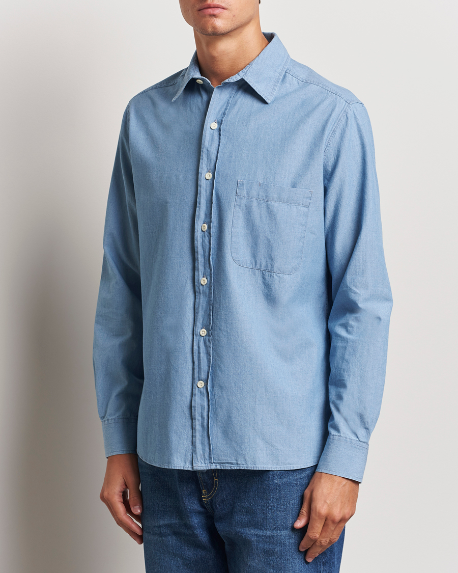 Herr |  | A Day\'s March | Will Chambray Shirt Light Blue