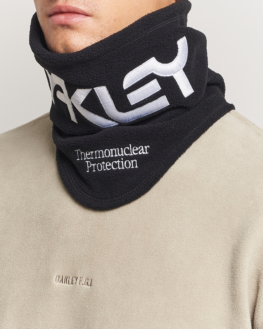 Herr |  | Oakley | TNP Neck Gaiter Blackout