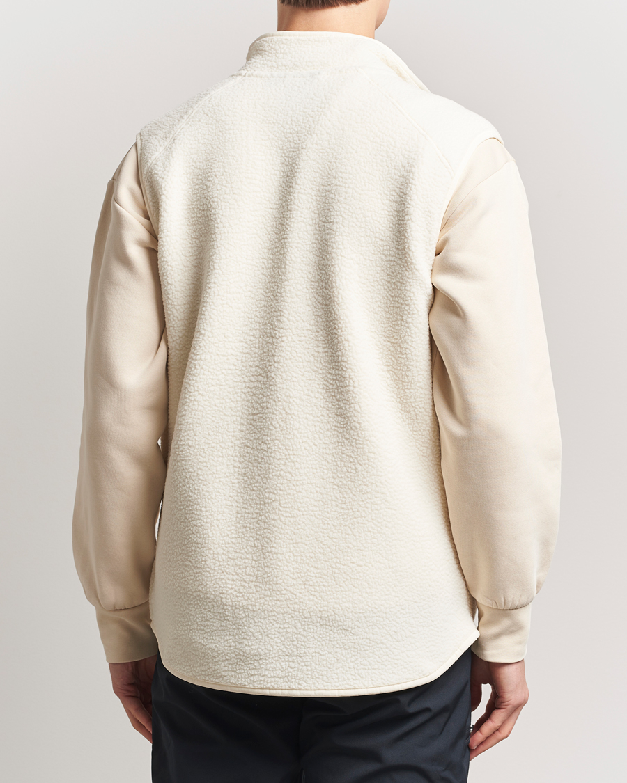 Herr | Västar | Peak Performance | Pile Vest Vintage White